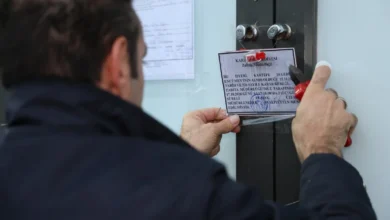 Kartepe’de Uyarılara Rağmen İhlalleri Sürdüren Market Mühürlendi