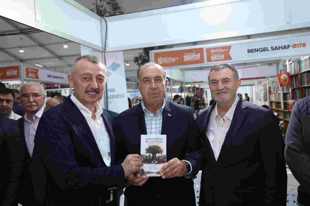 Kocaeli Aydınlar Ocağı Standı, Kitap Fuarında Önemli İsimleri Ağırlıyor