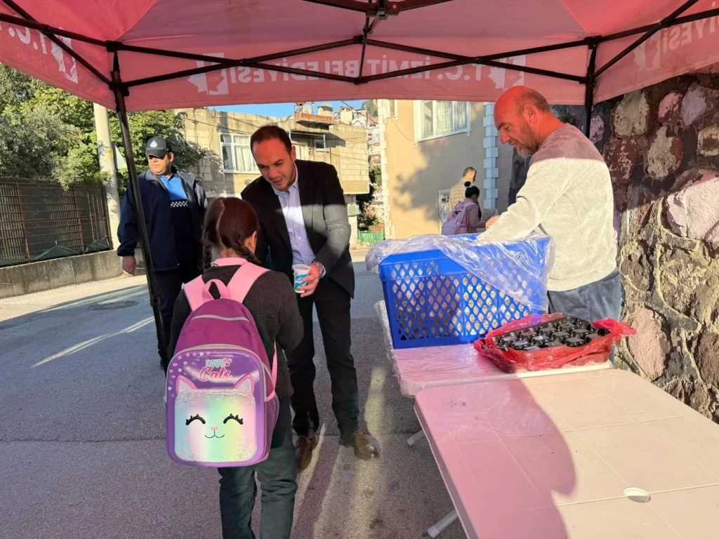 Beslenme Saati Projesi üç okulda devam etti - görsel 4