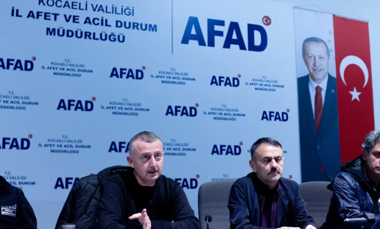 Büyükakın’dan, günlerdir sahada olan ekiplere teşekkür