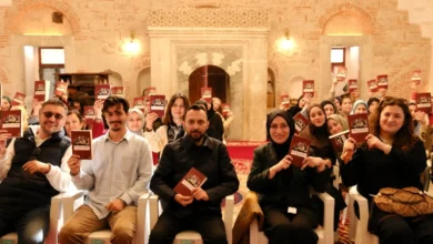 Zeytin Pastanesi üzerinden — “Zeytin Pastanesi” üzerinden kültürel keşif