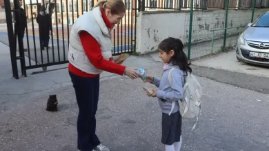 İzmit Belediyesi Beslenme Saati projesine aralıksız devam ediyor