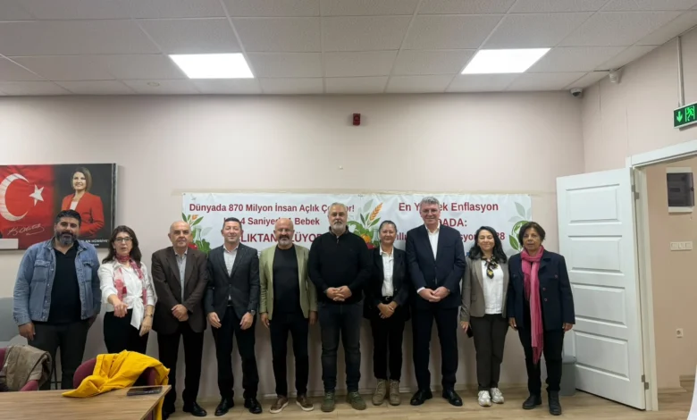 İzmit Belediyesi ev sahipliğinde gıda güvenliği söyleşisi