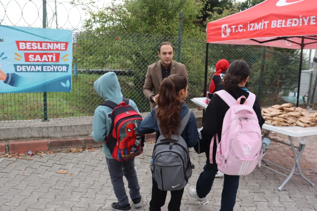 İzmit’te Beslenme Saati geleneği sürüyor - görsel 3