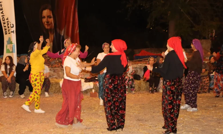 İzmit’te Pat Pat Festivali heyecanı Şalvar Gecesi ile başladı