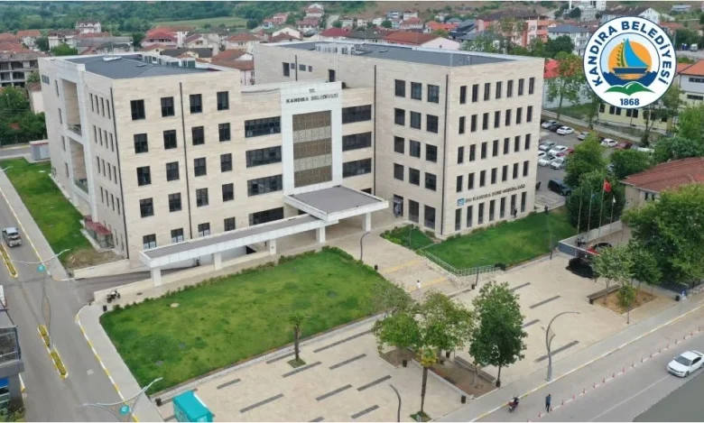 KANDIRA BELEDİYESİNDEN ÜNİVERSİTE ÖĞRENCİLERİME EĞİTİM YARDIMI