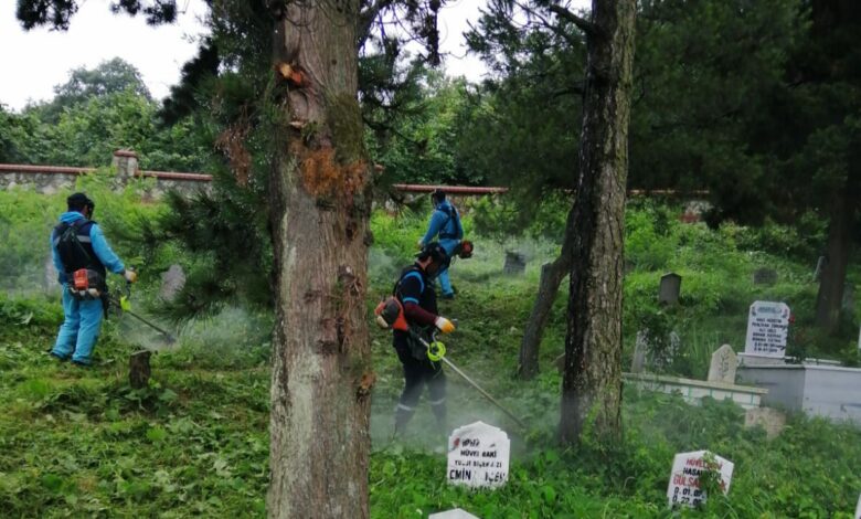 Mezarlıklarda Kurban Bayramı temizliği