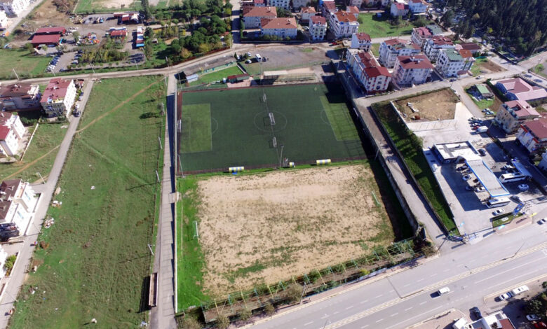 Kocaeli’de Darıca Nene Hatun Futbol Sahası yenilenecek