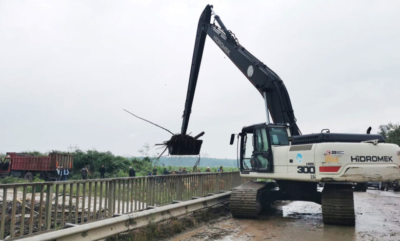 Sakarya’da selden etkilenen bölgelere anında müdahale