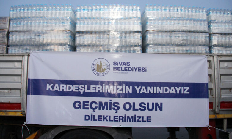 Sivas Belediyesi’nden sel bölgesine destek