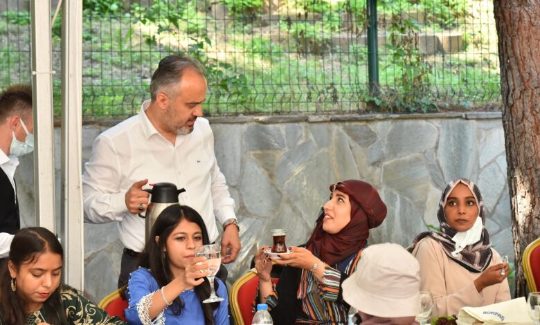 Bursa dinamiklerinden bayram mesaisi