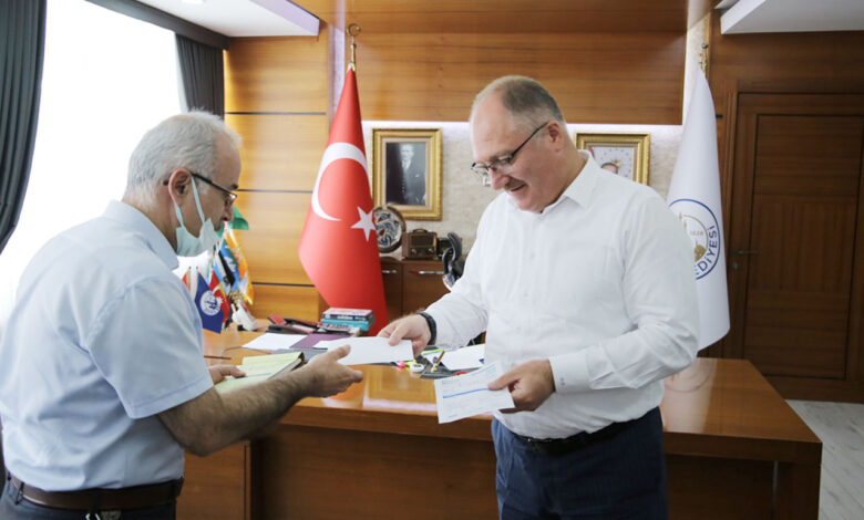 Sivas’ta Başkan Bilgin, kurban vekaletini Hayat Ağacı’na verdi