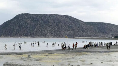 Salda’da sular 50 metre çekildi!