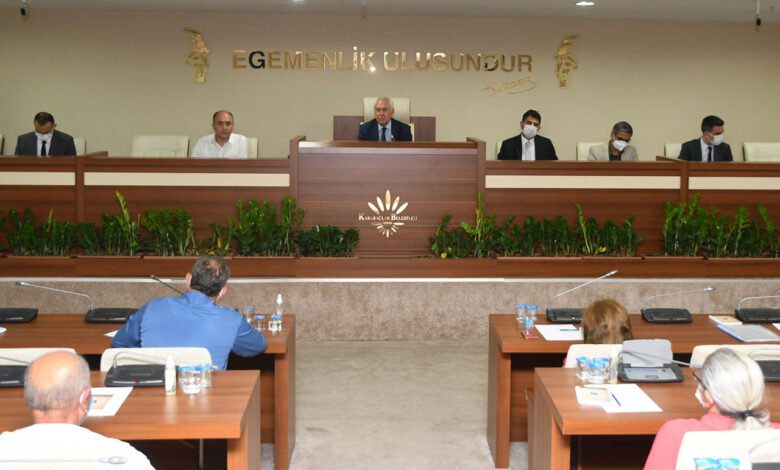 İzmir Karabağlar’da Başkan Selvitopu’dan talep toplantısı
