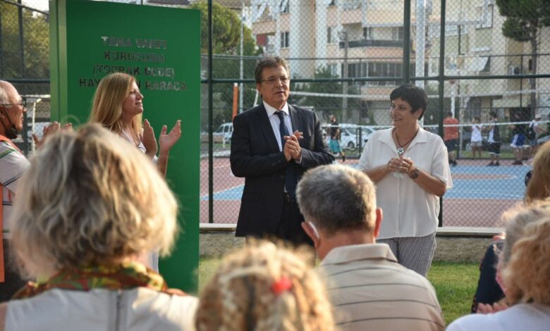 Balıkesir Edremit’ten Hayrettin Karaca vefası