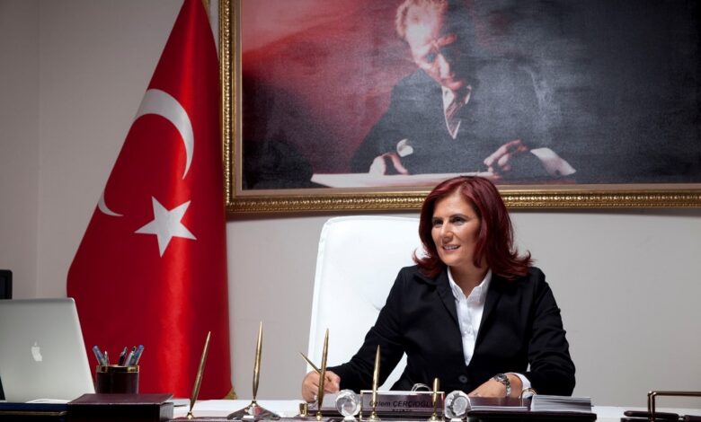 Özlem Çerçioğlu’ndan ‘Babalar Günü’ mesajı