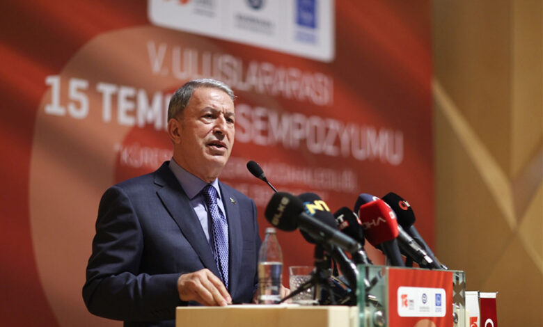 Bakan Akar, ihraç edilen FETÖ’cü sayısını açıkladı