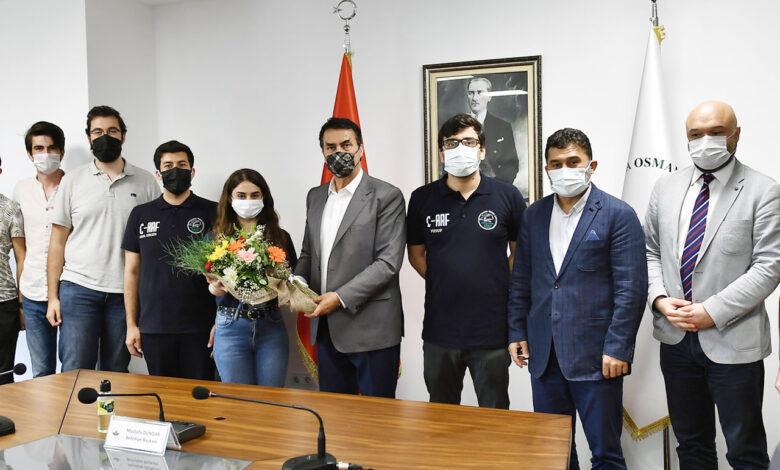 Bursa’da teknoloji takımından Başkan Dündar’a ziyaret