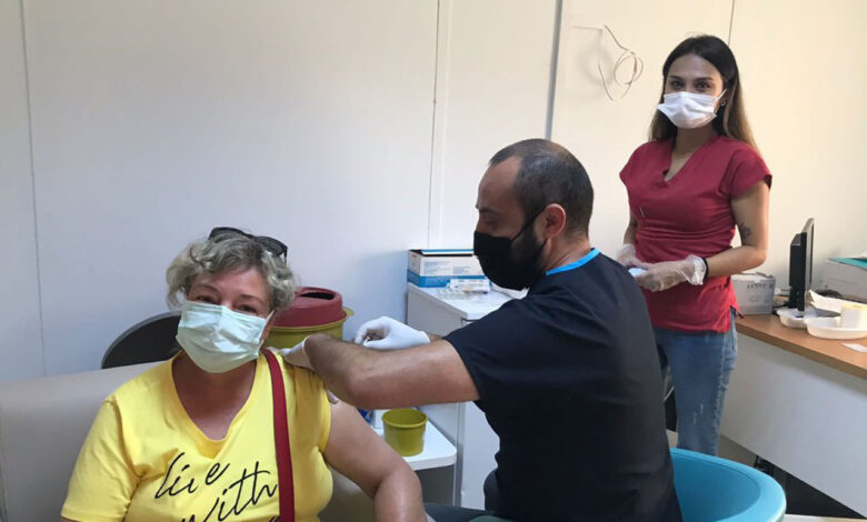 Bakan Koca paylaştı: 1 milyonuncu doz aşı Kuşadası’nda yapıldı