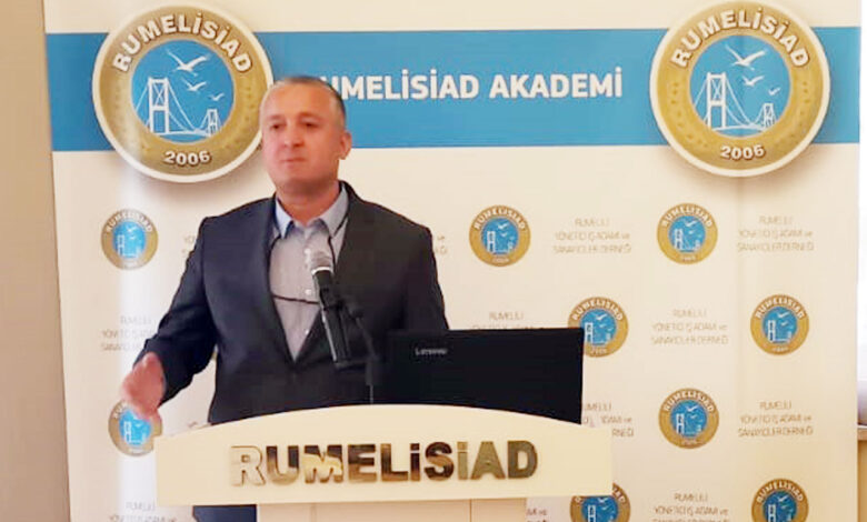 RUMELİSİAD Girişim’de bayrak değişimi