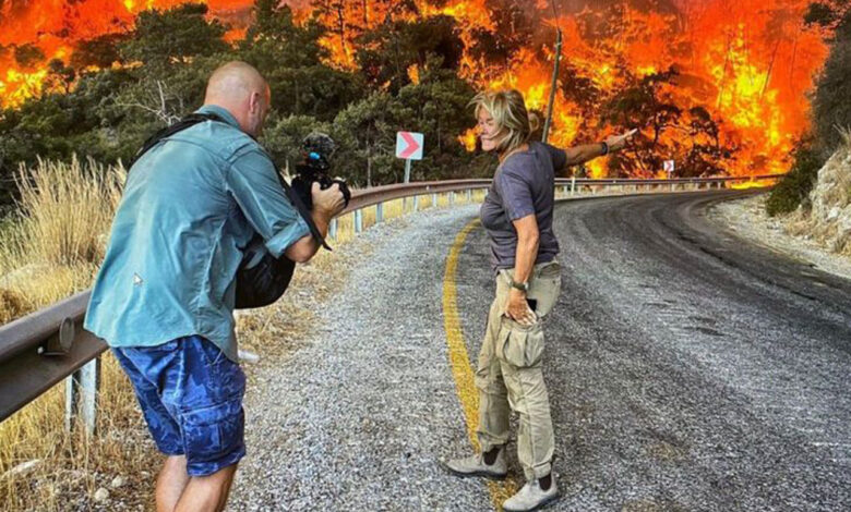 Muğla’da alevlerin arasında kalan Sky News muhabiri izlenimlerini yazdı