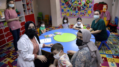 Kocaeli KO-MEK’te anneler çocuklarıyla eğitim alıyor