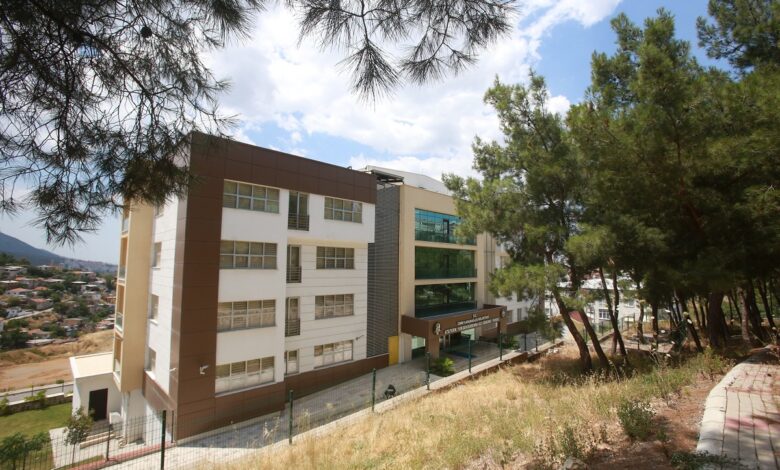 İzmir Karabağlar’ın yurdu zamsız açılacak