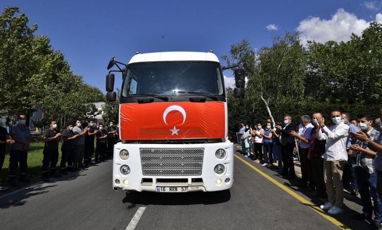 Yangın savaşçıları evlerine döndü