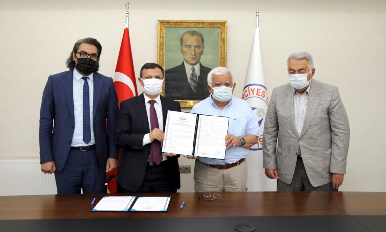 ERÜ’ye hayırsever desteği