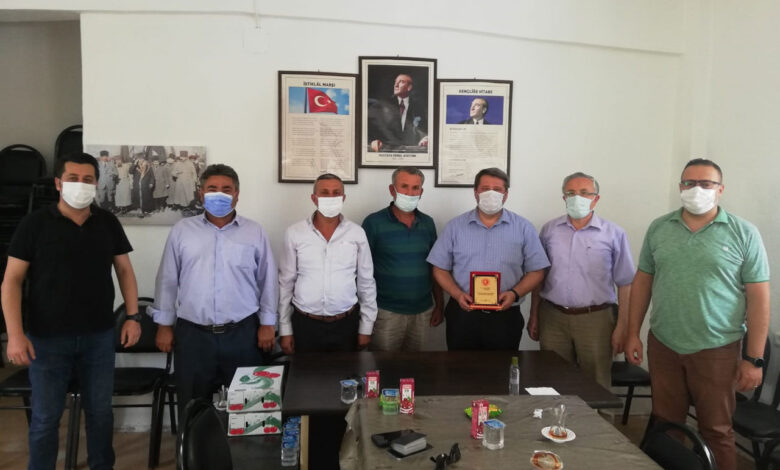 Manisa Büyükşehir, muhtar ziyaretlerini sürdürüyor