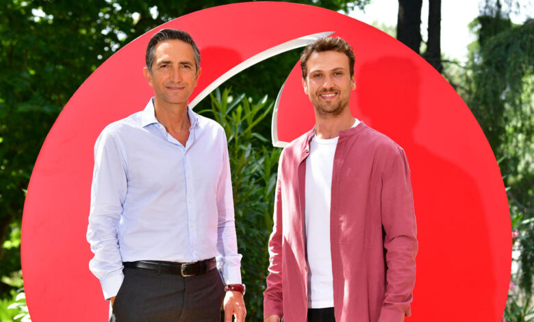 Ünlü oyuncu İynemli, Vodafone Simple lansmanına katıldı
