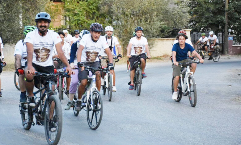 Balıkesir’de ‘Engelsiz Bisikletliler’ pedal çevirdi
