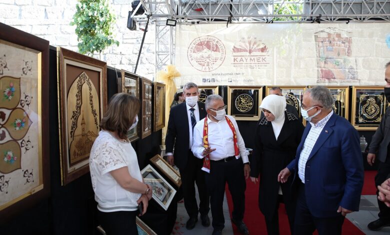 Kayseri Büyükşehir’den tarihi kalede sanat sergisi