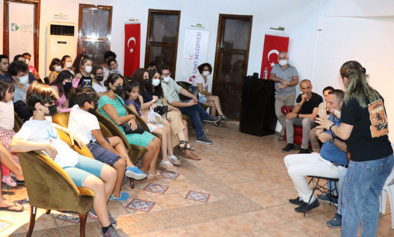 İzmit Tiyatro Günleri sürüyor