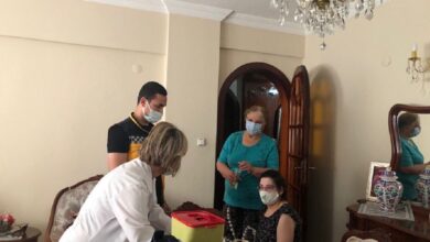 Bursa’da mobil sağlıkçılar aşı ‘engel’ini kaldırıyor