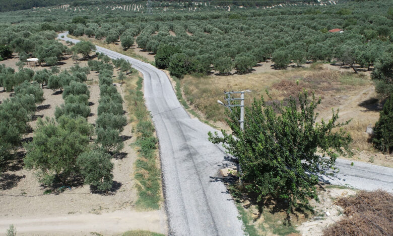 Manisa Akhisar’da grup yolunda asfalt çalışma tamamlandı