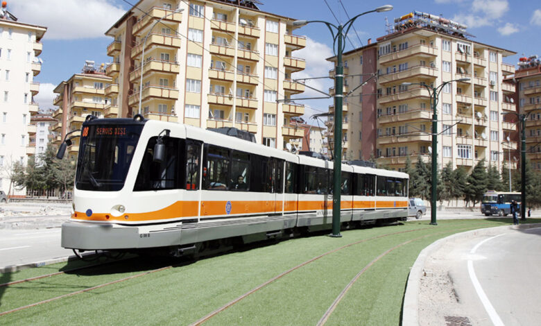 Gaziantep’te sağlık çalışanlarının toplu ulaşım hizmetine yılsonu uzatımı