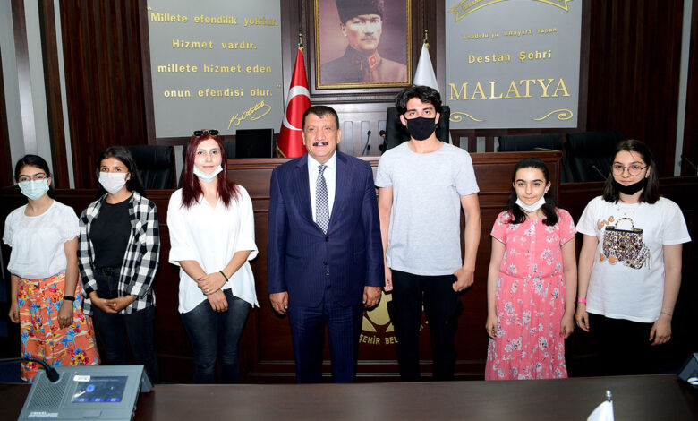 Malatya’da babalara mektuplar ödüllendirildi