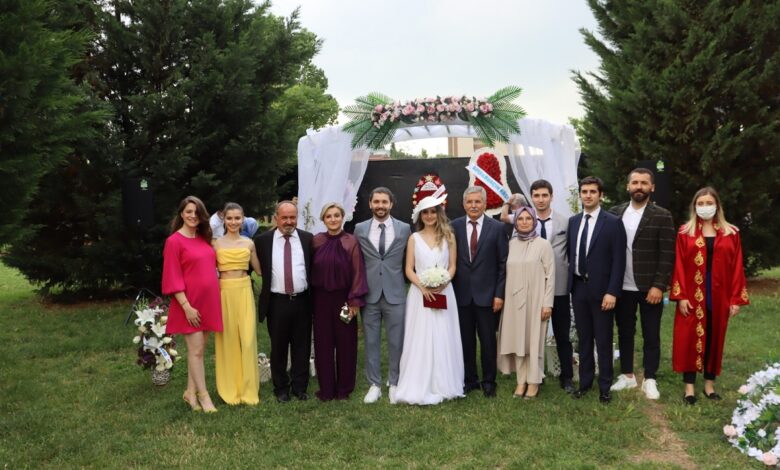 Yüz Gülümse’ten ilk nikah
