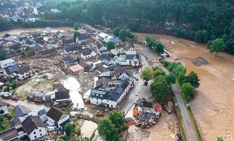 Avrupa’da sel felaketi: En az 90 ölü