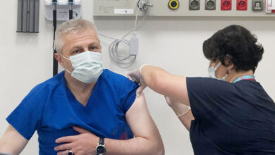 Bursa’da 3. dozu olan Dr. Yavuzyılmaz aşı çağrısını yineledi